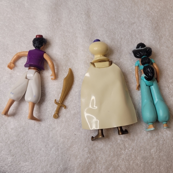 Vintage Disney 18 peice Alladin full cast set action figures and extras - Picture 8 of 16